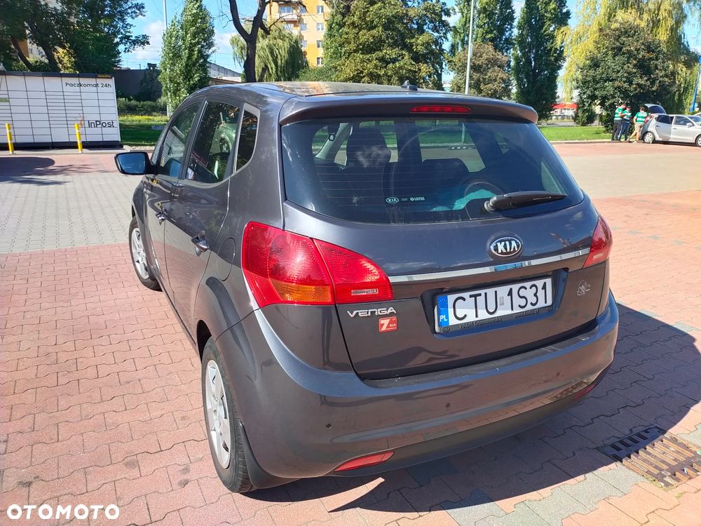 Kia Venga 1.6 Business Line - 9
