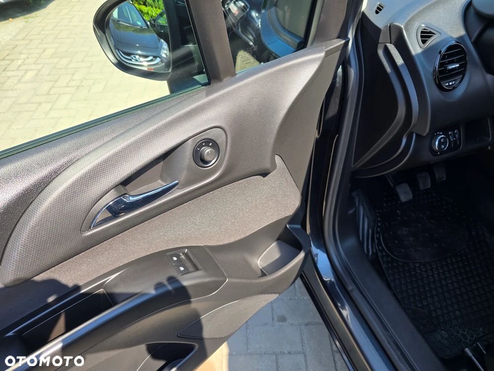 Opel Meriva - 24