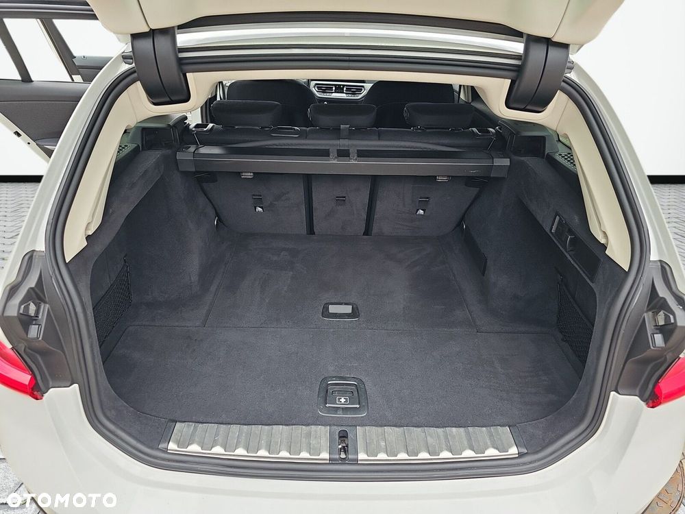 BMW Seria 3 318d Advantage - 34