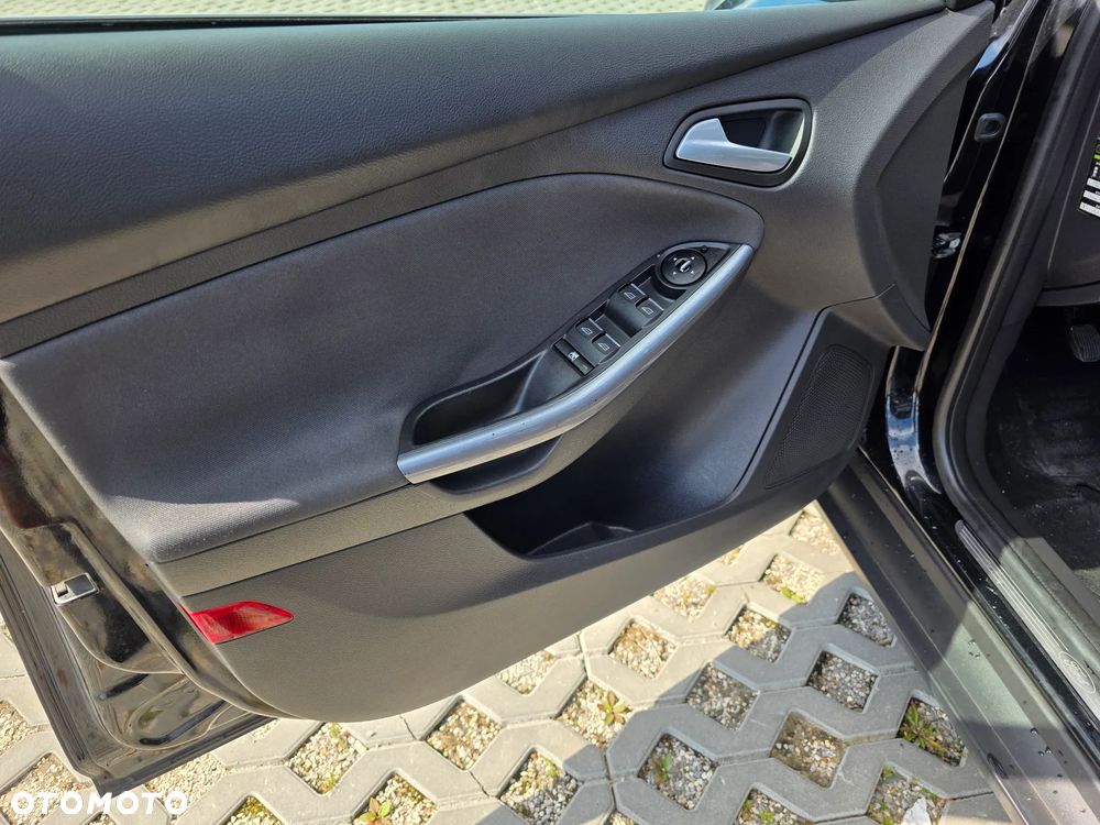 Ford Focus 1.6 TDCi DPF Trend - 10