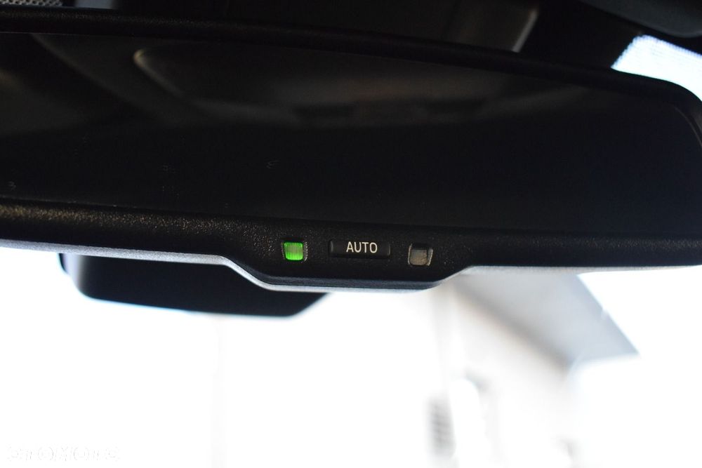 Toyota RAV4 2.5 Hybrid Selection 4x4 - 23