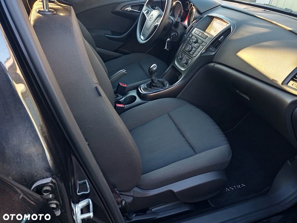 Opel Astra 1.7 CDTI Cosmo - 14