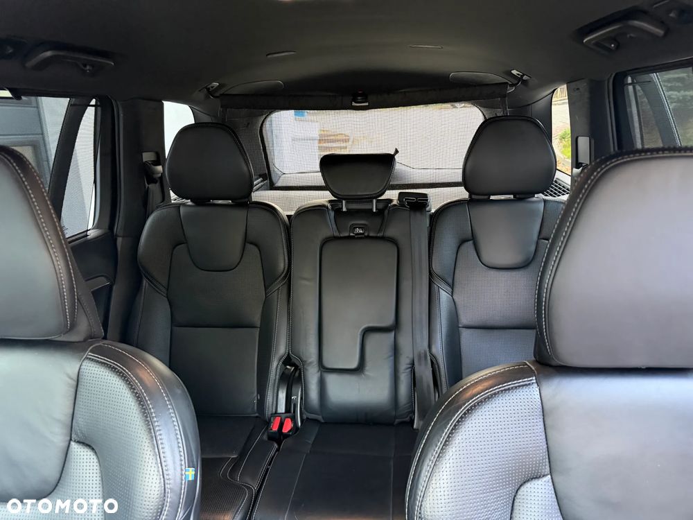 Volvo XC 90 D5 AWD Geartronic RDesign - 29