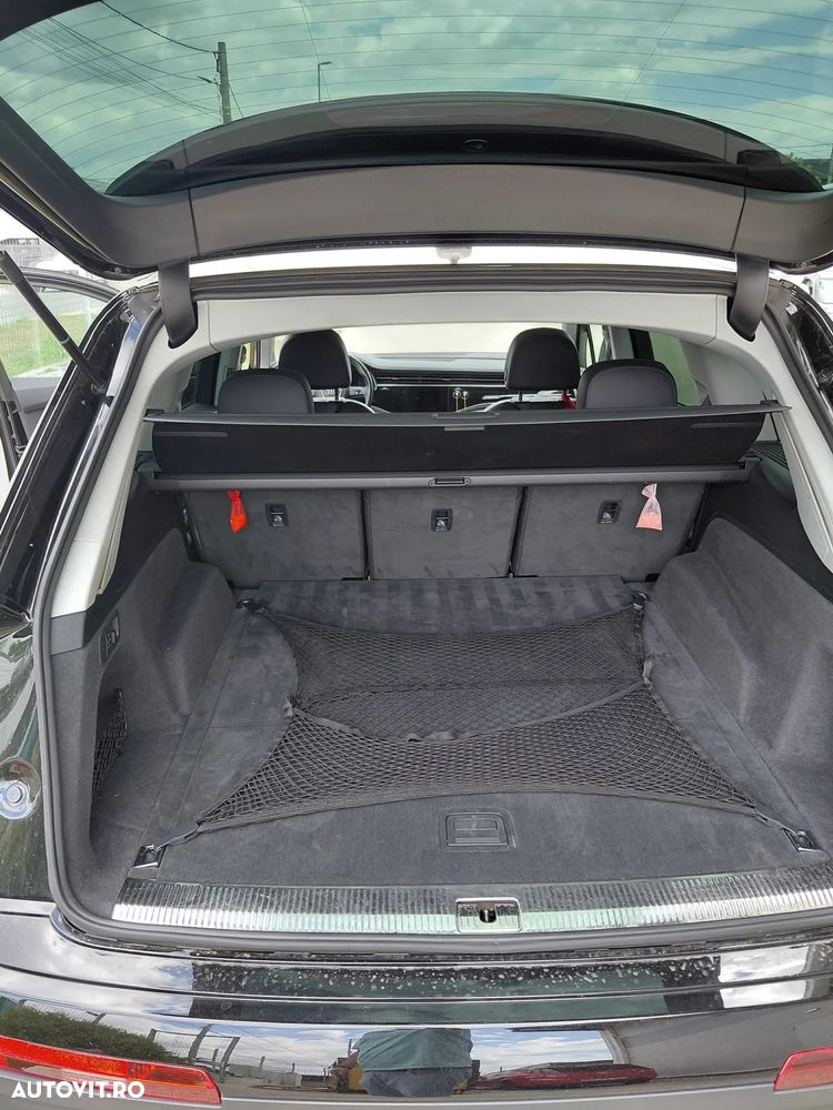 Audi Q7 3.0 50 TDI quattro Tiptronic MHEV Basic - 12