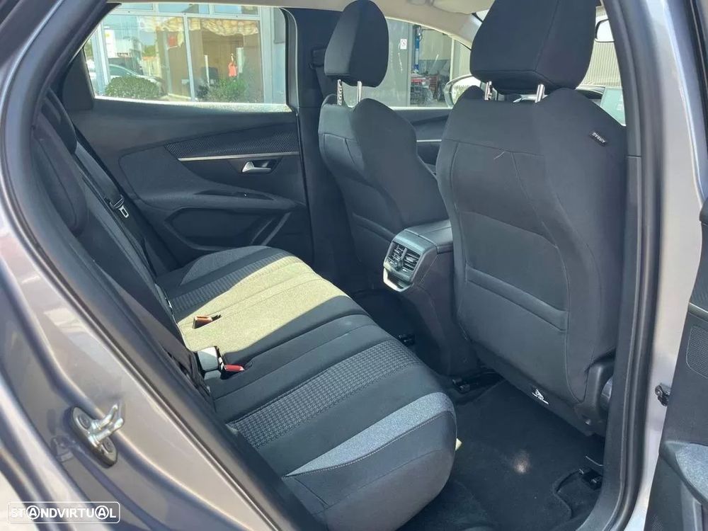 Peugeot 3008 1.5 BlueHDi Active - 25