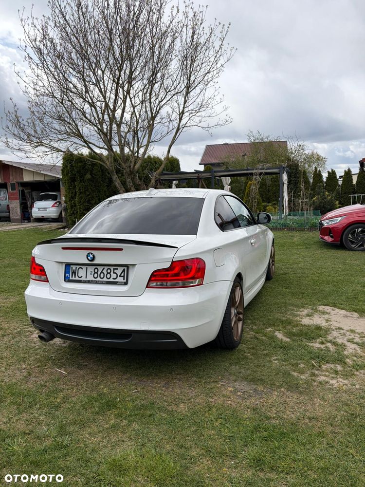 BMW Seria 1 118d - 5