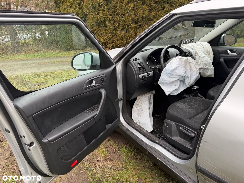 Skoda Yeti 1.2 TSI DSG FAMILY - 6