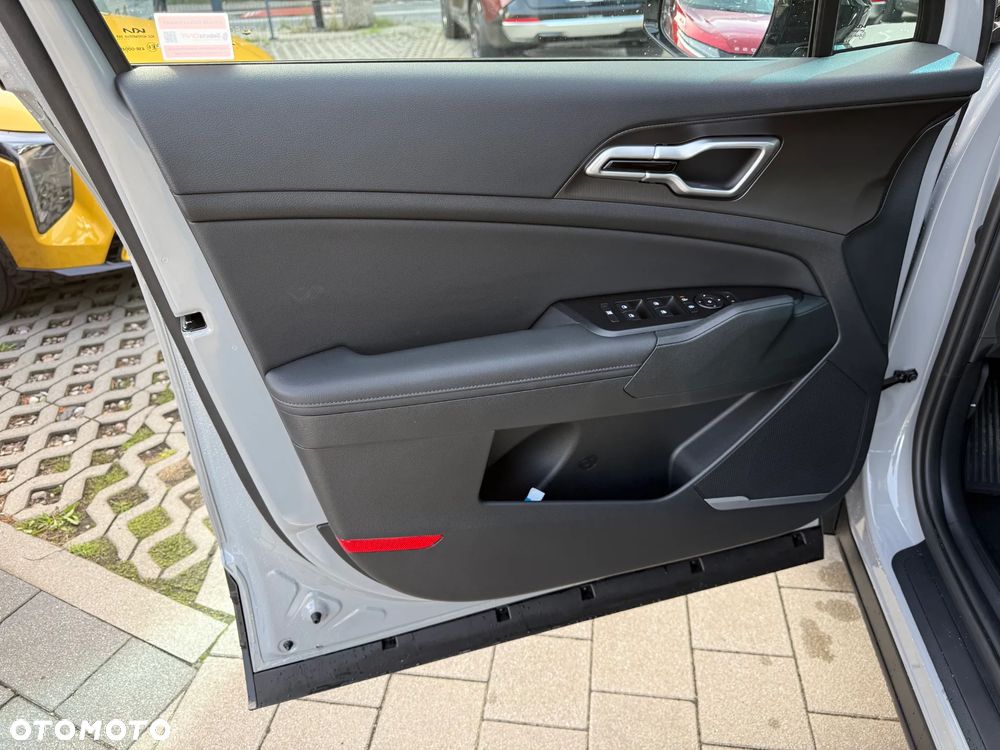 Kia Sportage 1.6 T-GDI HEV Black Edition 2WD - 15