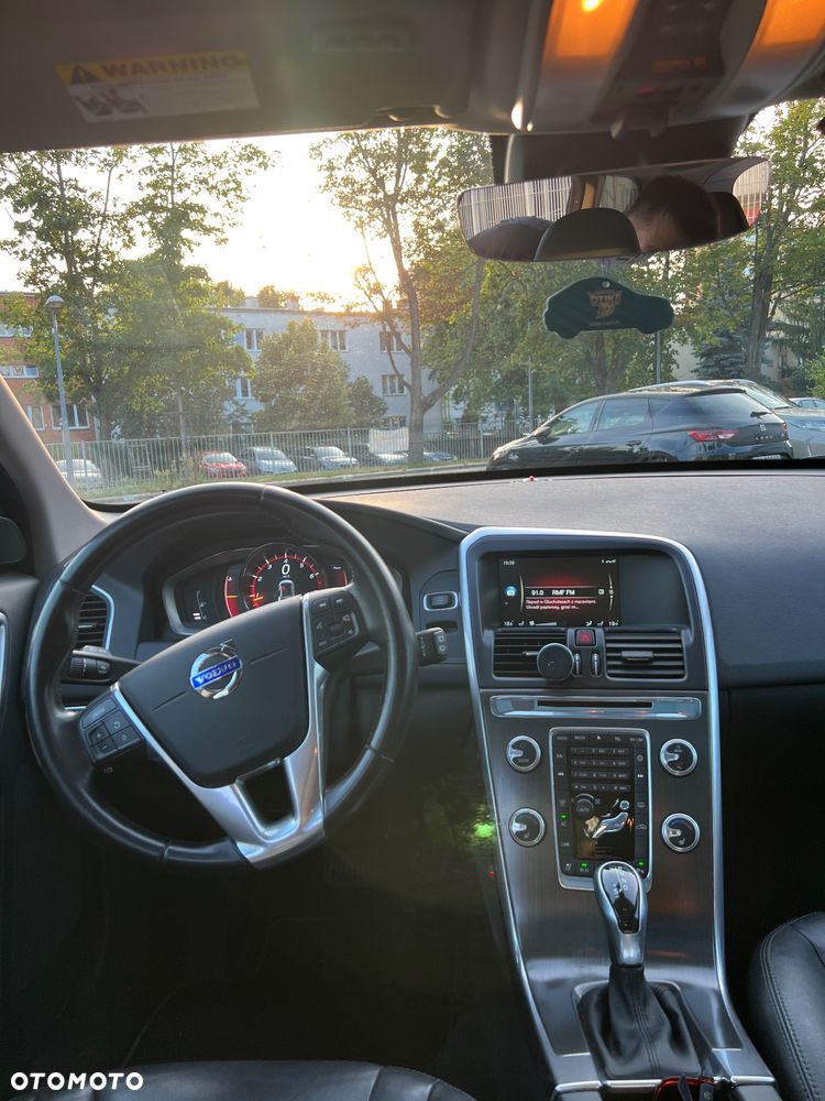 Volvo XC 60 - 10