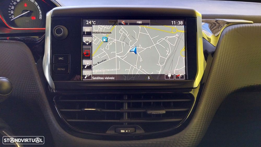 Peugeot 2008 1.2 PureTech GT Line EAT6 - 10