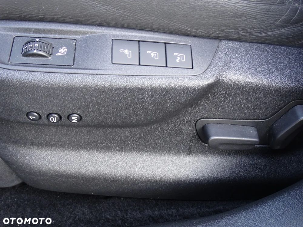 Citroën DS5 Hybrid4 EGS6 SportChic - 18