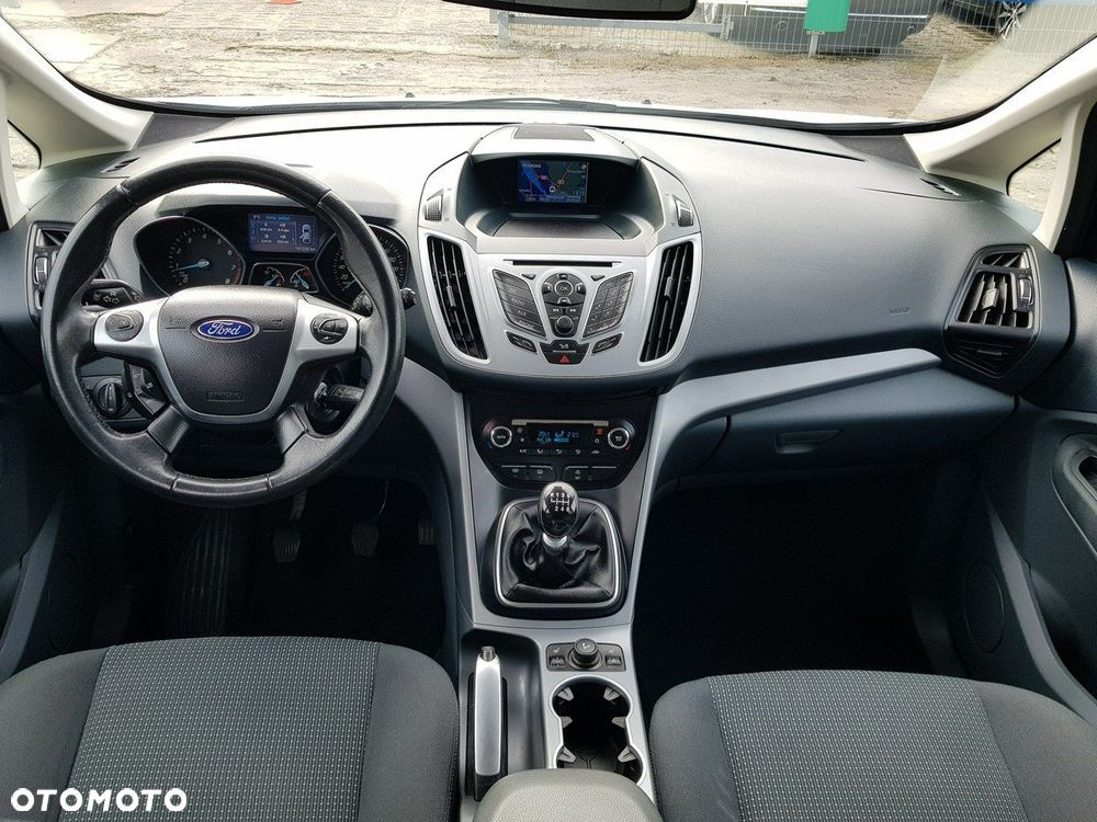 Ford C-MAX - 12