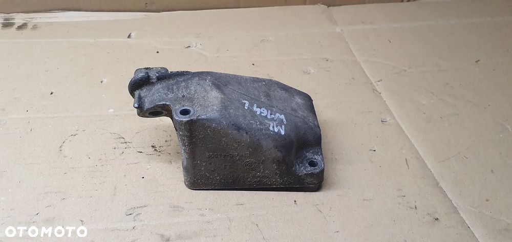 Łapa wspornik silnika Mercedes ML W164 3.0 CDI A2722233104 - 2