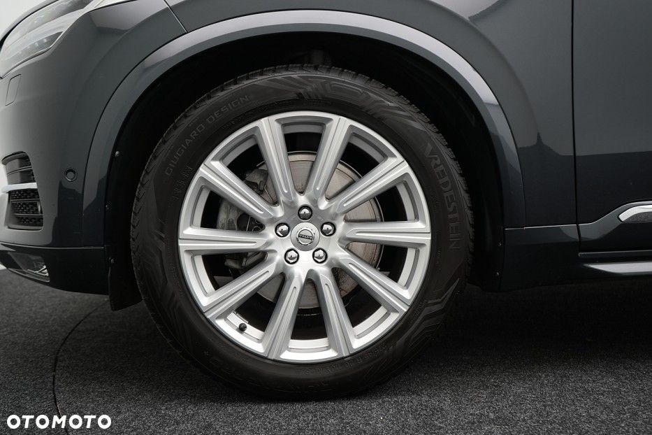 Volvo XC 90 D5 AWD Inscription 7os - 33