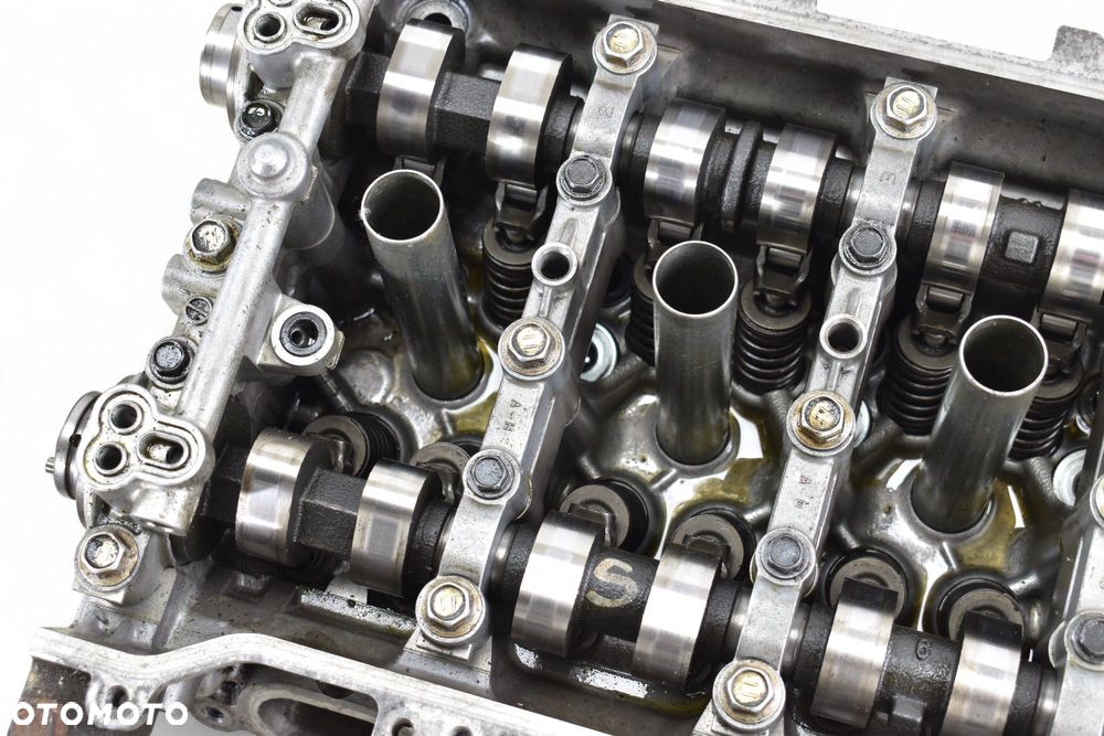 Głowica Wałki Rozrządu TOYOTA COROLLA E15 AVENSIS T27 1ZR 1.6 16V 06-12R - 2