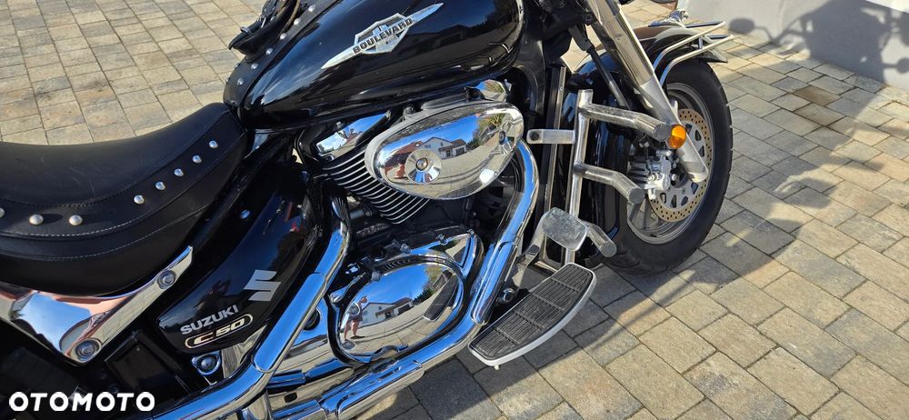 Suzuki Boulevard - 17
