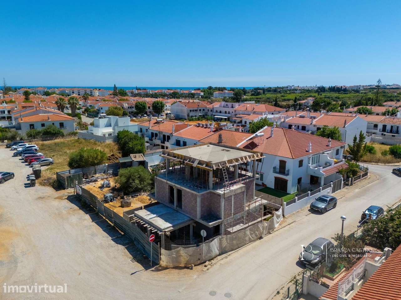 Fantástica Moradia T2+1 Nova com Piscina - Altura, Numa das Melhores P - Grande imagem: 3/10