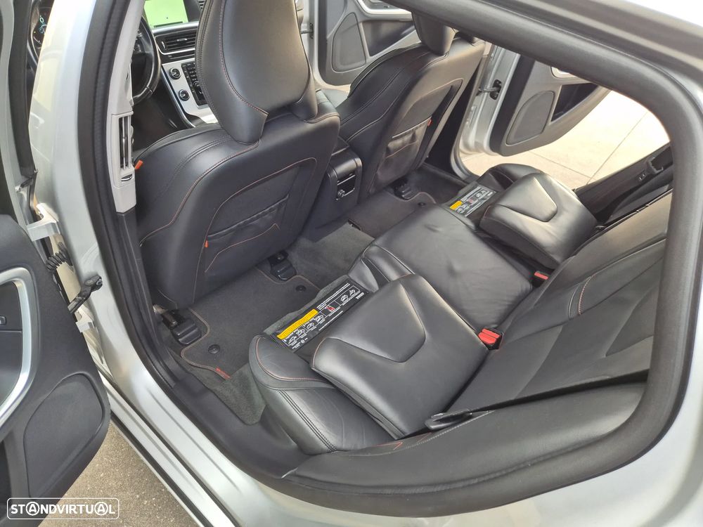 Volvo V60 2.0 D2 Volvo Ocean Race - 43
