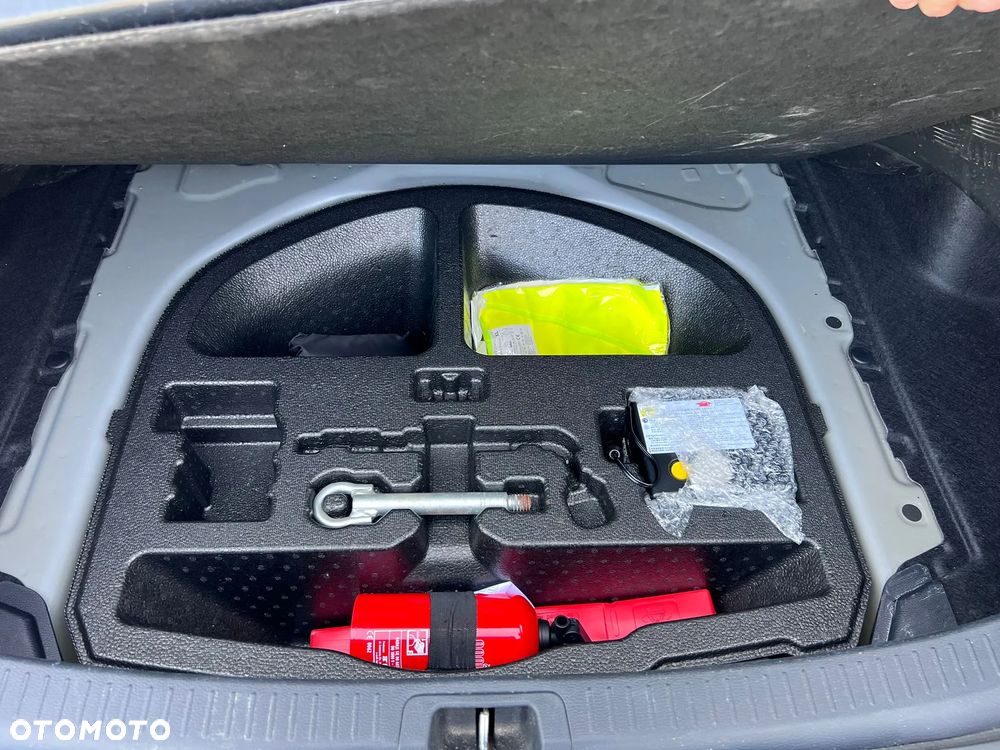 Toyota Corolla 1.6 Comfort MS - 15