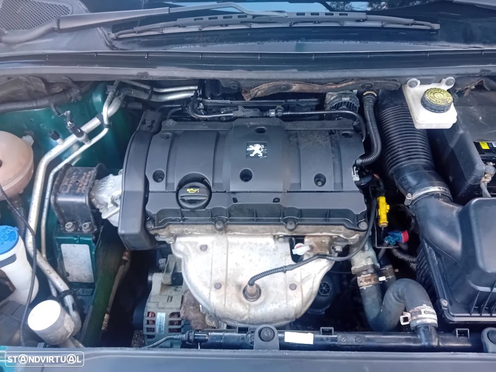 Peugeot 307 1.6 16V XT Premium - 14