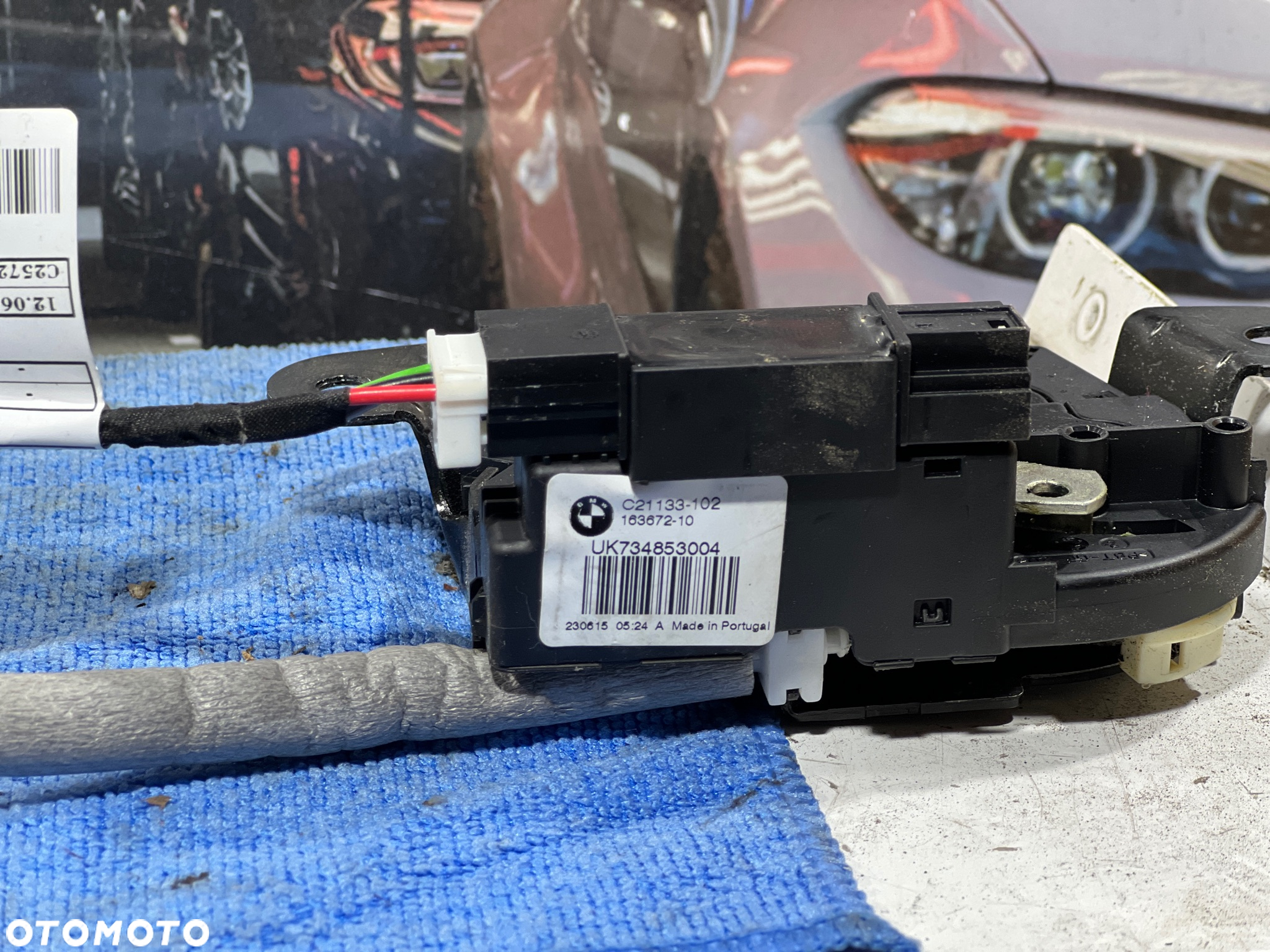 BMW 2 F45 F46  ZAMEK DOCIĄG KLAPY BAGAŻNIKA 7348531 7348530 - 4