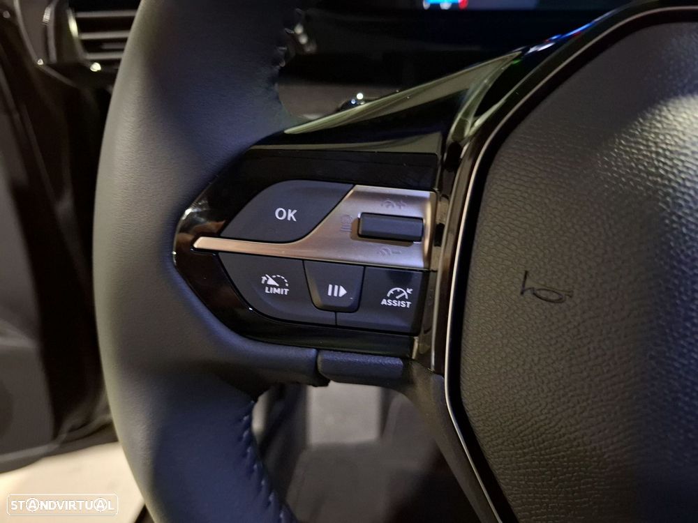 Peugeot 308 1.6 Hybrid Allure e-DCS7 — fotografia 12