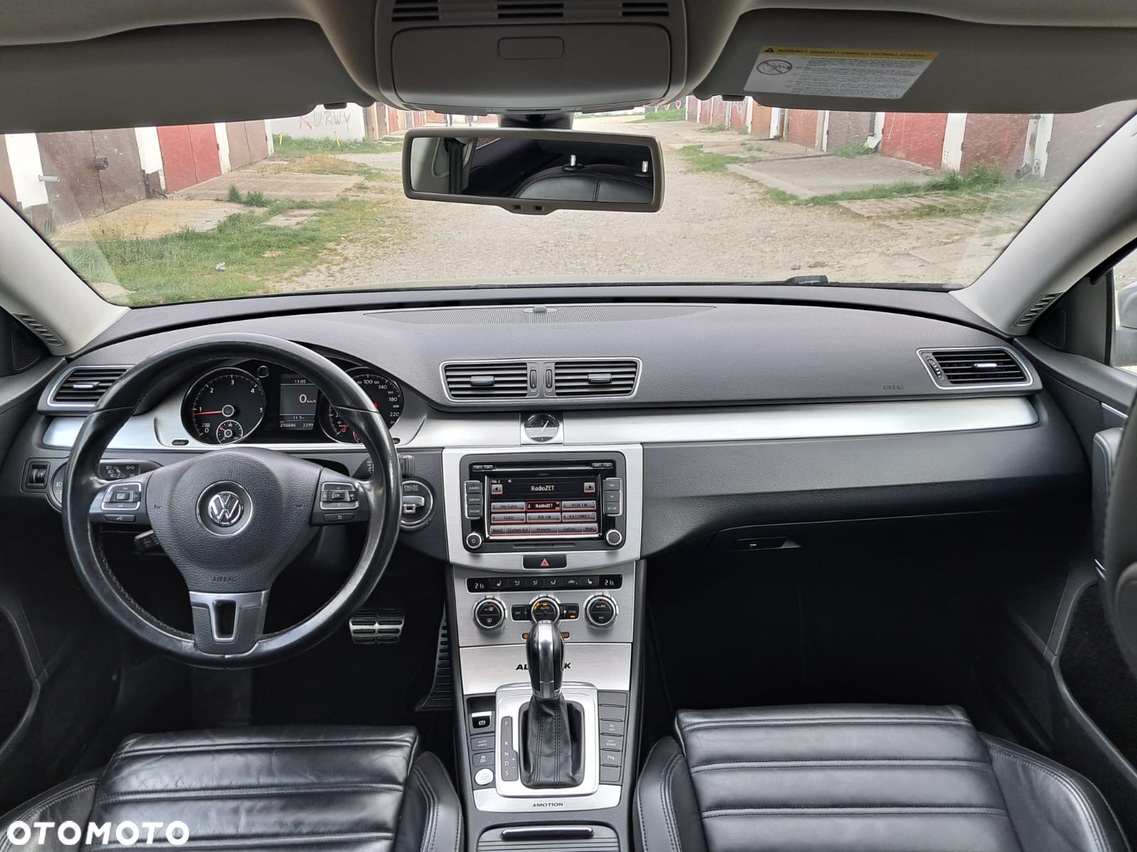 Volkswagen Passat 2.0 TDI 4Mot Highline DSG - 11