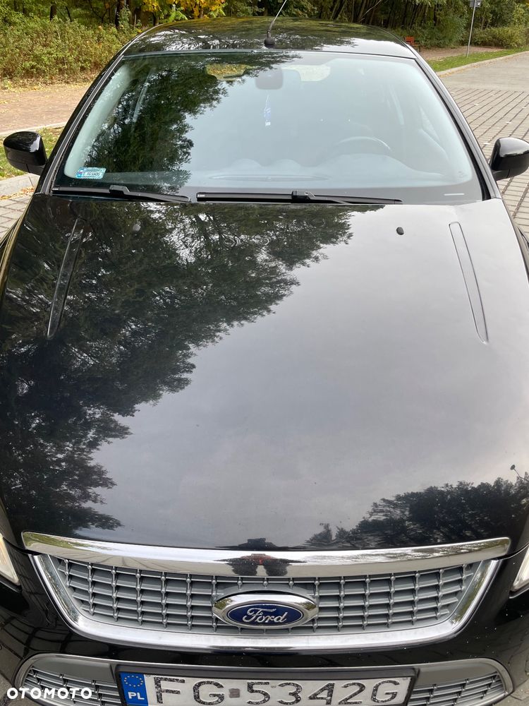 Ford Mondeo 2.0 TDCi Ambiente - 3