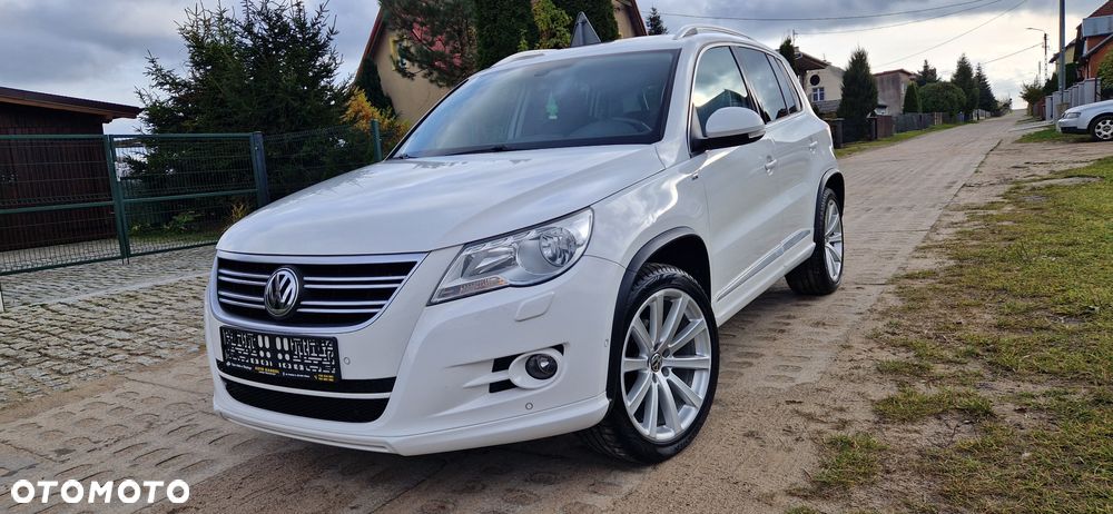 Volkswagen Tiguan - 1