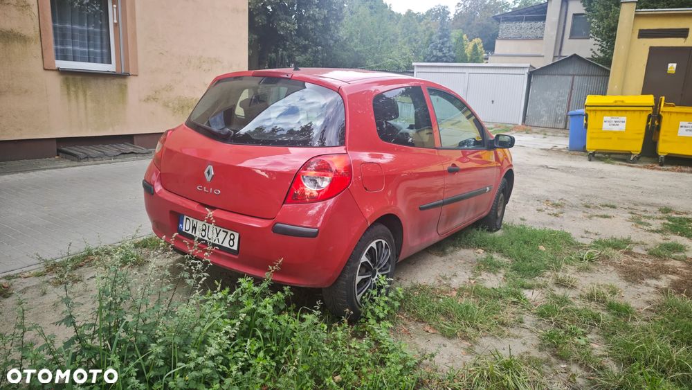 Renault Clio 1.5 dCi Expression - 7