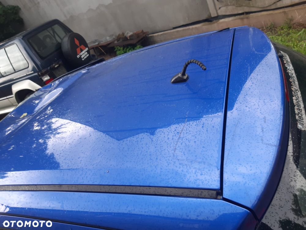 Toyota Yaris Hybrid 100 Premium - 8