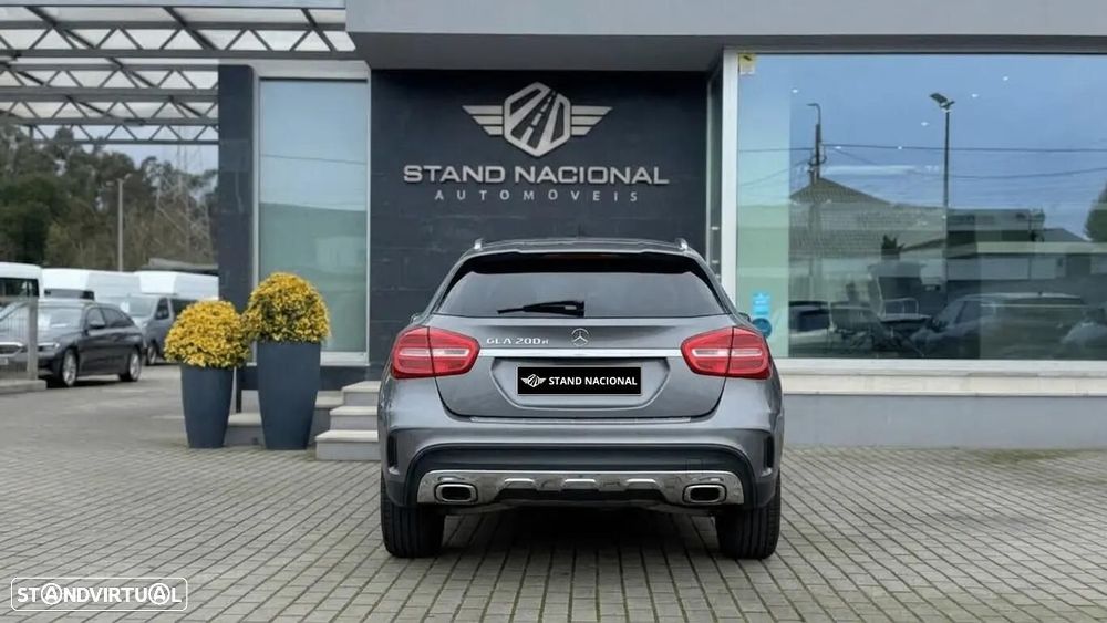 Mercedes-Benz GLA 200 d AMG Line - 7