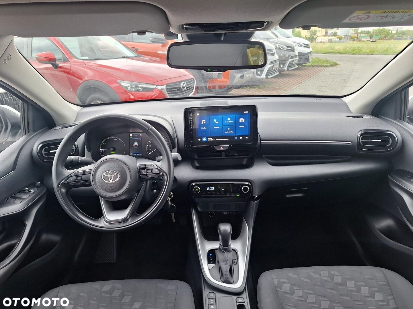 Toyota Yaris Hybrid 1.5 Comfort - 12