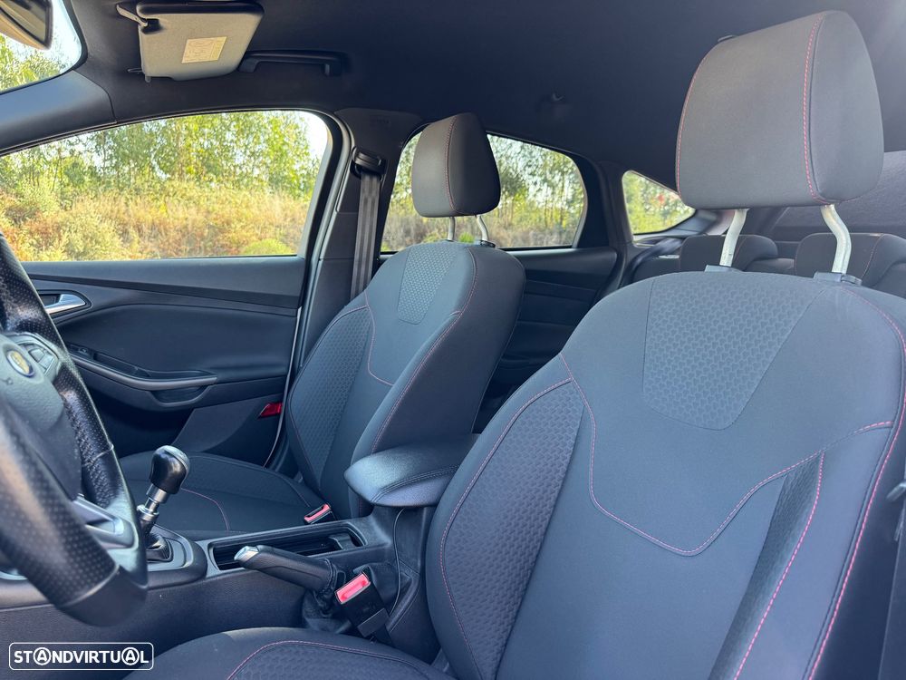 Ford Focus 1.0 EcoBoost ST-Line - 7
