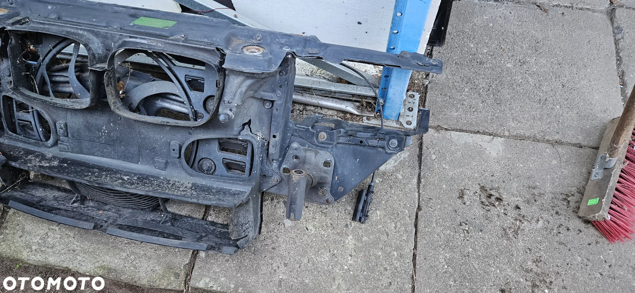 BMW 5 E39 Kanał powietrza przedni Osłona pasa Kierownica powietrza Pas przedni Wzmocnienie czołowe - 4