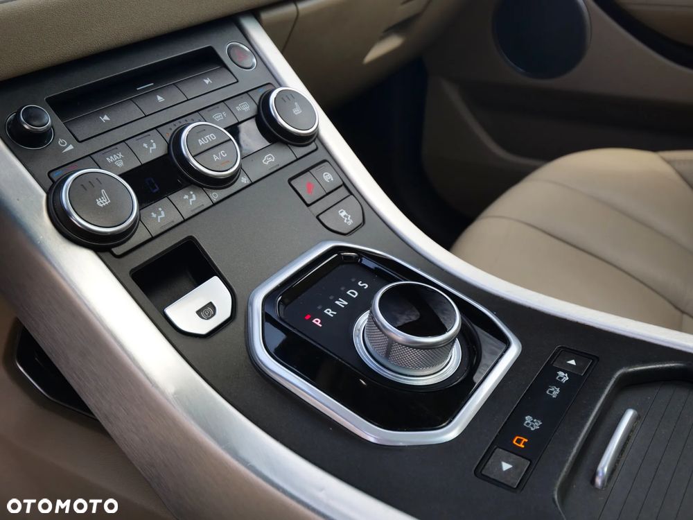 Land Rover Range Rover Evoque - 38