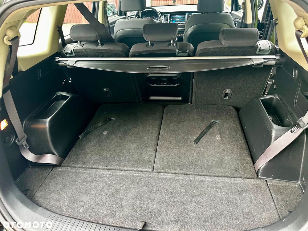 Kia Carens 1.6 GDI Edition 7 - 18