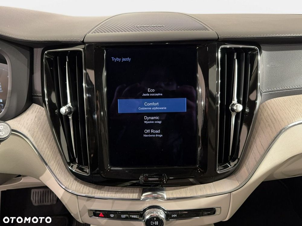 Volvo XC 60 - 27