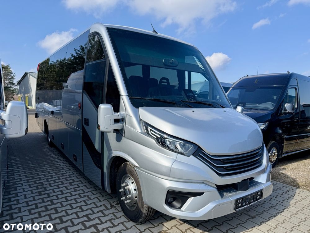 Iveco Daily 70C21 Turism Revolution ERENER 33+1+1 miejsc 2 X NOWY - 30