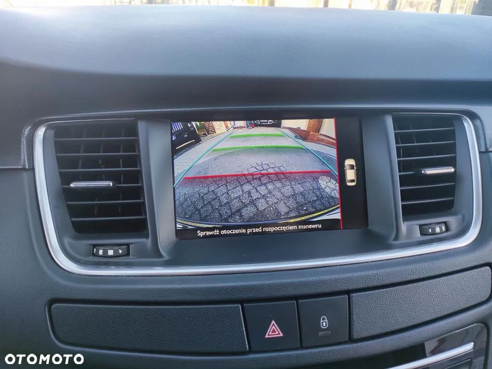 Peugeot 508 1.6 e-THP Allure S&S - 14