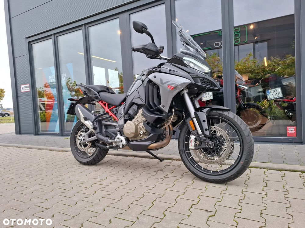 Ducati Multistrada - 9