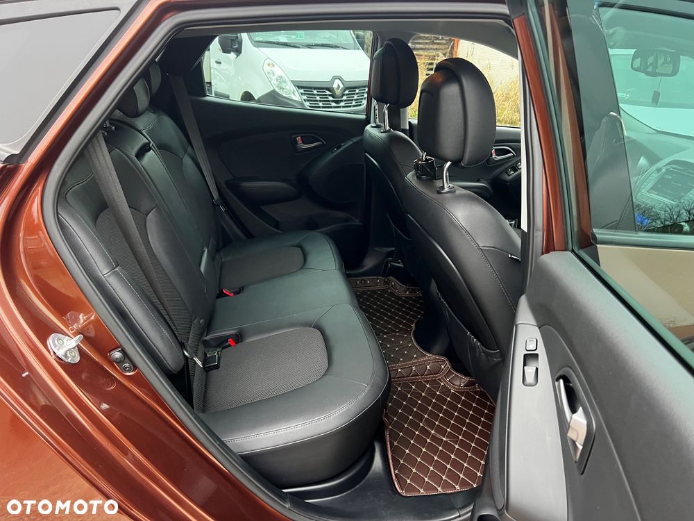 Hyundai ix35 2.0 CRDi 4WD Automatik Finale Gold - 9