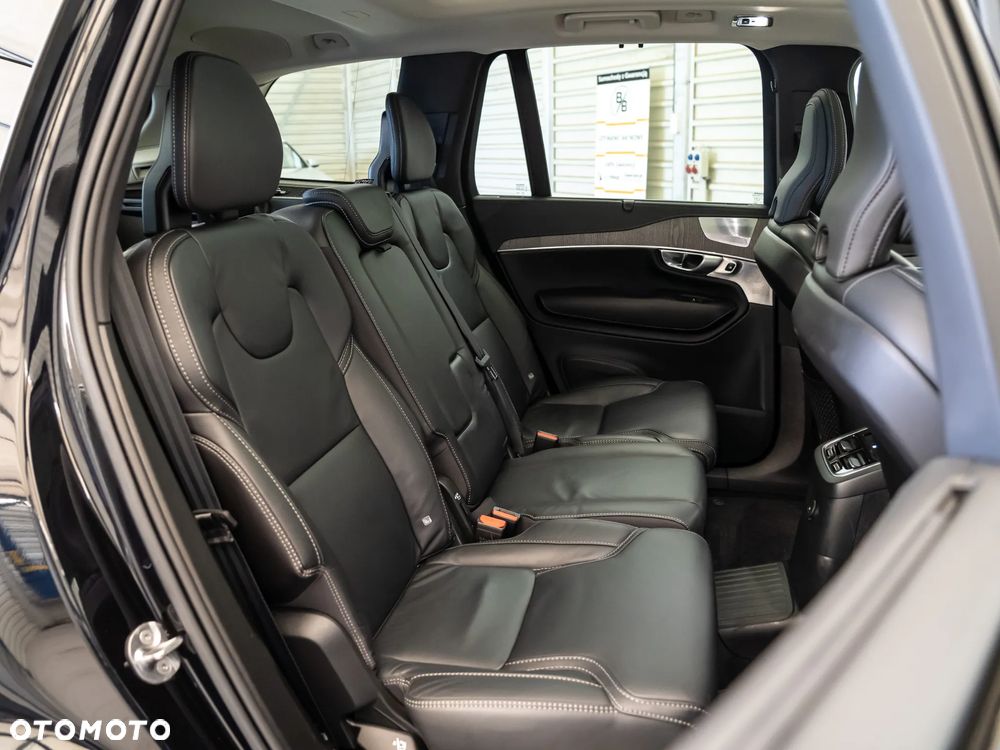 Volvo XC 90 T8 AWD Plug-In Hybrid Inscription 7os - 33