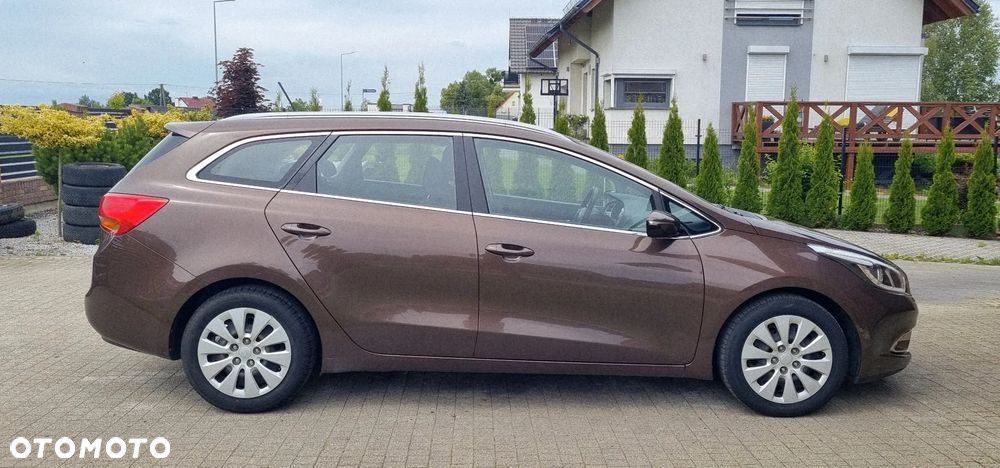 Kia Ceed 1.4 CVVT Vision - 4
