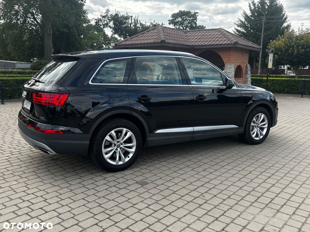 Audi Q7 - 6