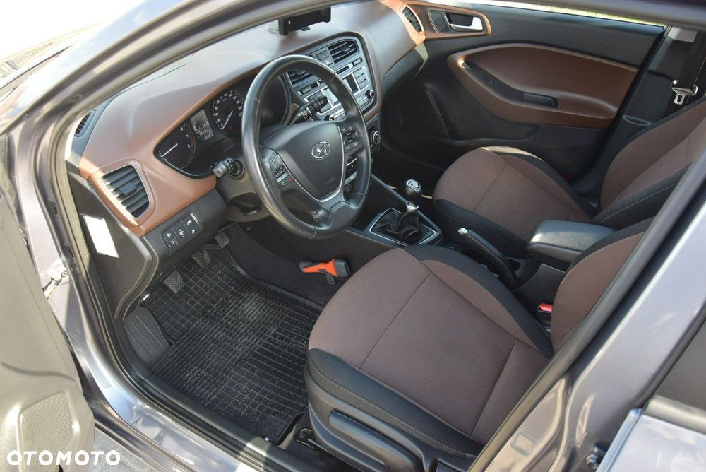 Hyundai i20 1.25 Classic - 23