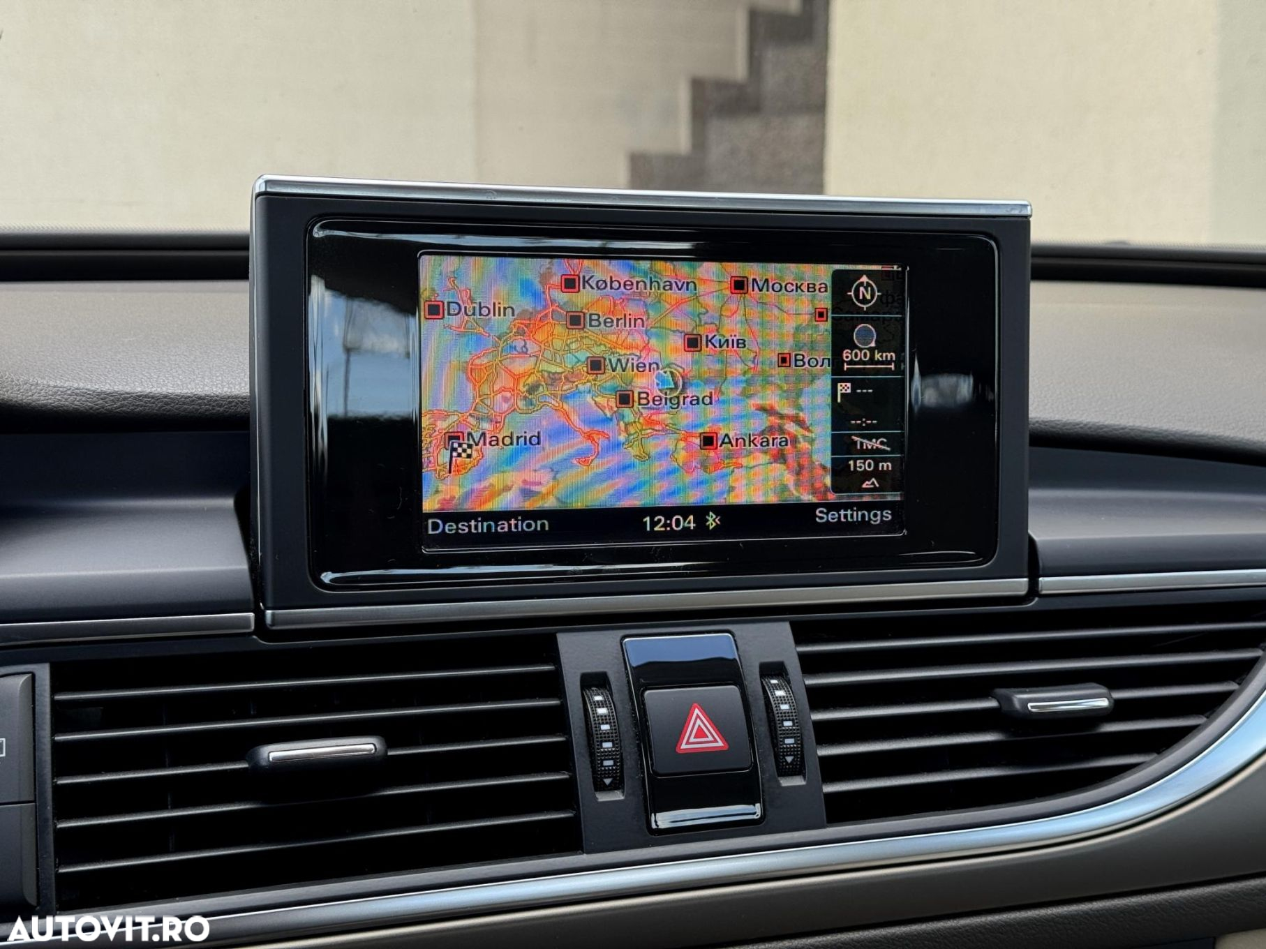 Audi A6 - 12