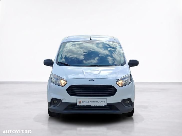 Ford Courier - 10