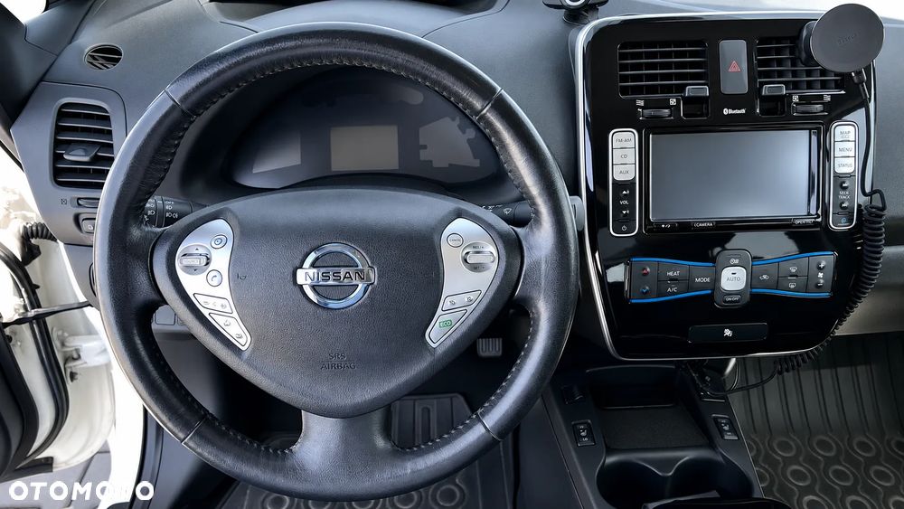 Nissan Leaf 24kWh Tekna - 16
