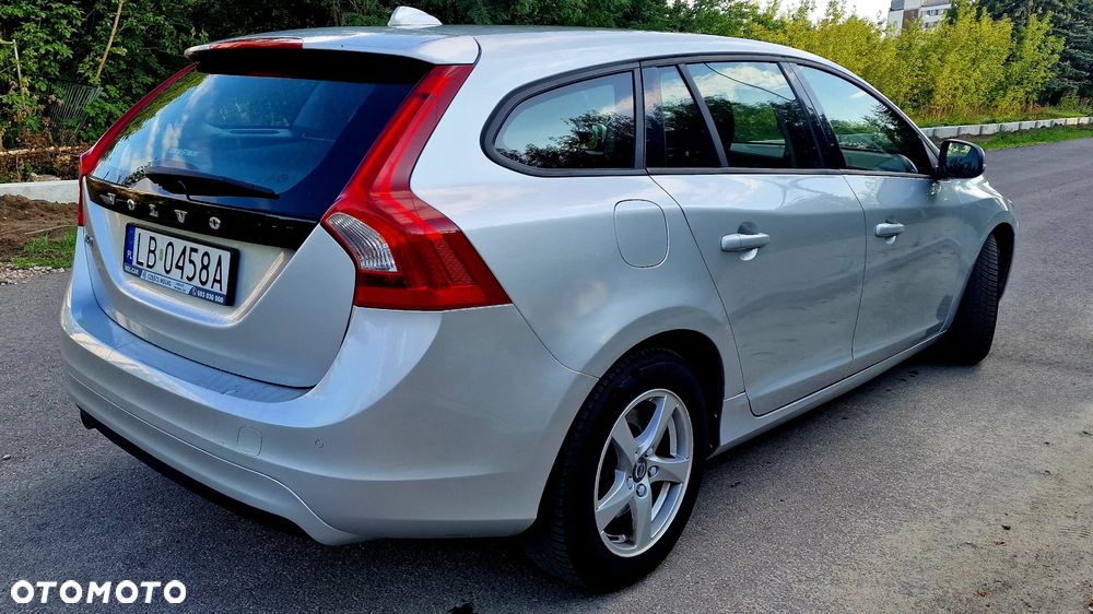 Volvo V60 D2 Drive-E Dynamic Edition (Kinetic) - 5